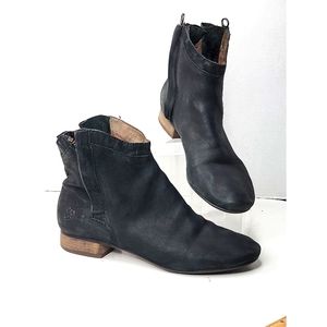 Sam Edelman  - Black Zipper Ankle Boots